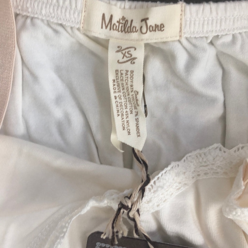 Matilda Jane Ivory Woman’s top extender - Picture 4 of 9